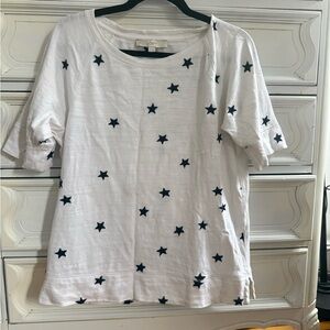 LOFT White Top with Navy Star Accents Size M